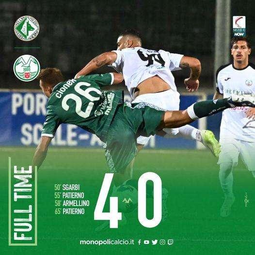 Avellino bello di notte, i lupi annientano il Monopoli 