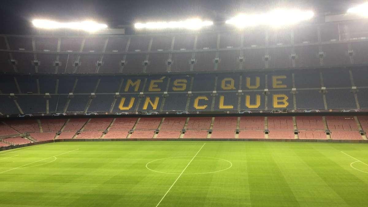 La Uefa si è convinta: Barça-Napoli si giocherà al Camp Nou