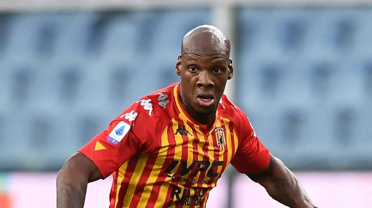 BENEVENTO, A FIRENZE SENZA DABO: IL CALCIATORE E' IN ISOLAMENTO PRECAUZIONALE