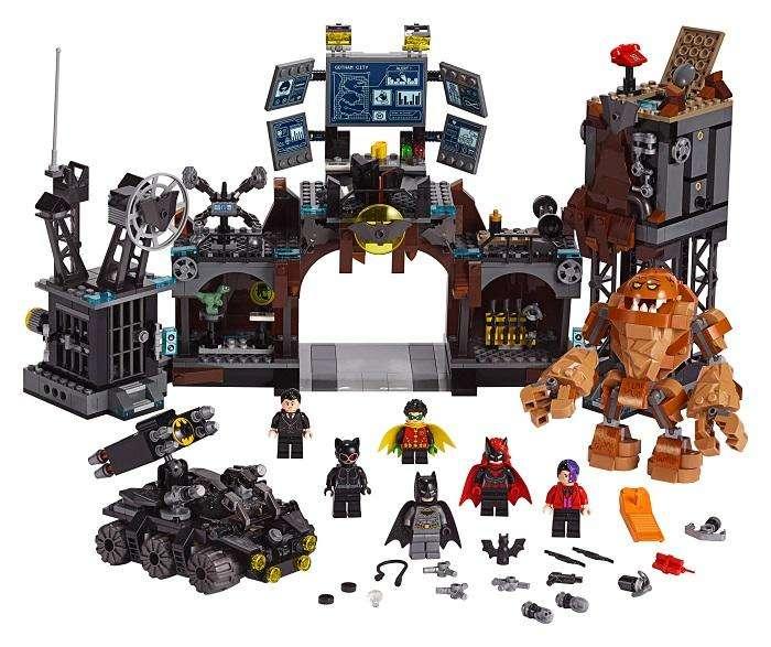Batman Batcave Clayface Invasi