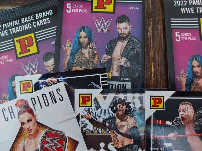 Tutte le stelle del wrestling in Panini WWE Debut Edition 2022