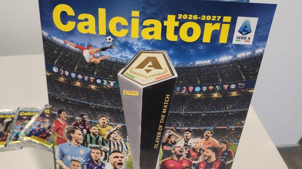 Calciatori Panini 2026-2027: tante novità, anche le Legend