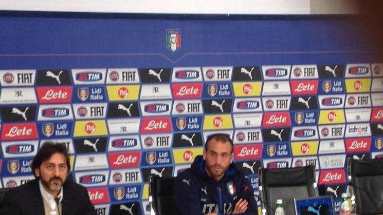De Silvestri: "Fiorentina molto forte, ben impressionato da palleggio e compattezza ma sullo scudetto non sono un mago"