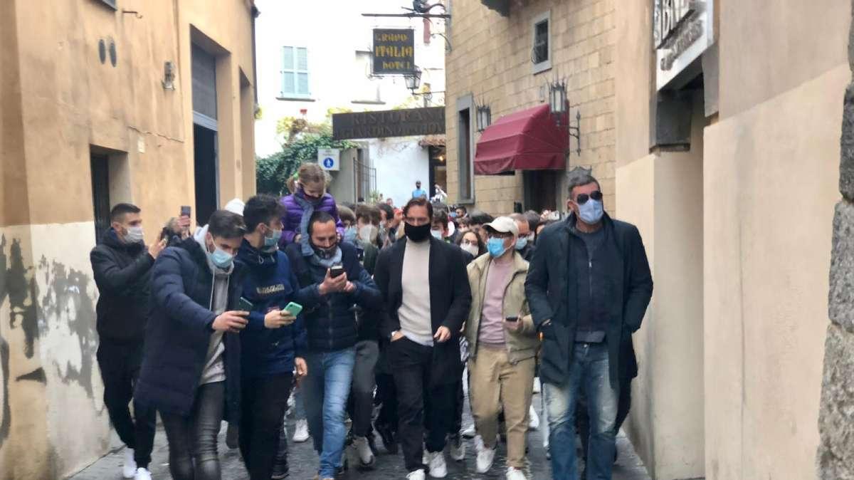 Totti-Lucarelli, pranzo di lavoro ad Orvieto. Ed è caccia al selfie