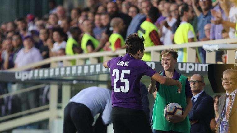 Fiorentina "casa e Chiesa", ma che settimana per i raccattapalle