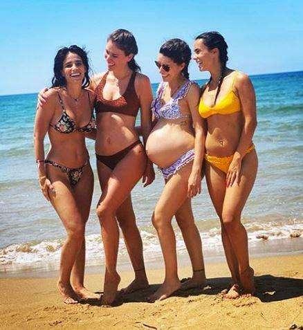 Wags giallorosse fanno squadra, al mare