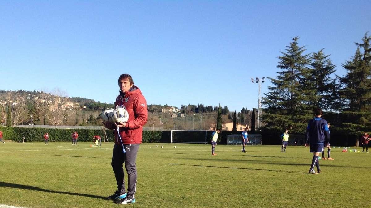 Il ct Conte ai tecnici dei settori giovanili: "Insegniamo cultura del lavoro, sacrificio e sudore"