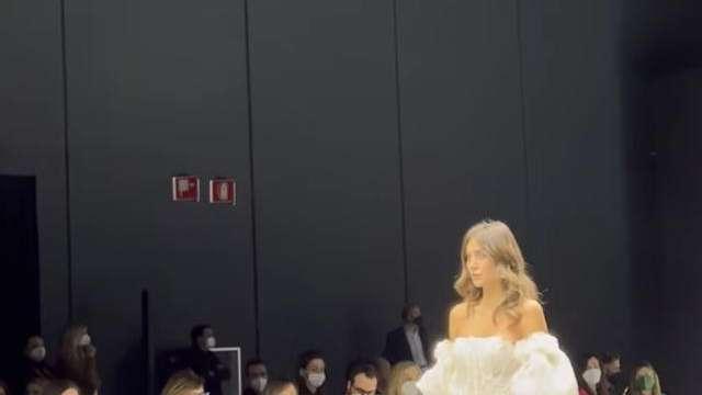 Lady Castrovilli, prove di matrimonio in passerella