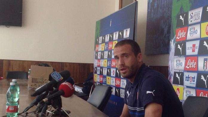 De Silvestri: "Mio futuro nelle mani di Samp e Fiorentina. Se tornassi viola ripartirei con professionalità. Miha? Importante per la mia crescita"