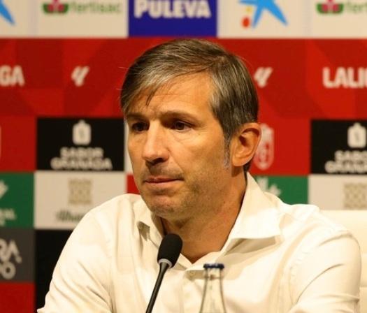 OFICIAL: Cádiz CF, despedido Albert Celades