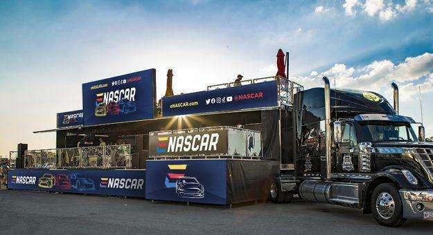 Nascar, un truck da gioco in tour con Allied Esports