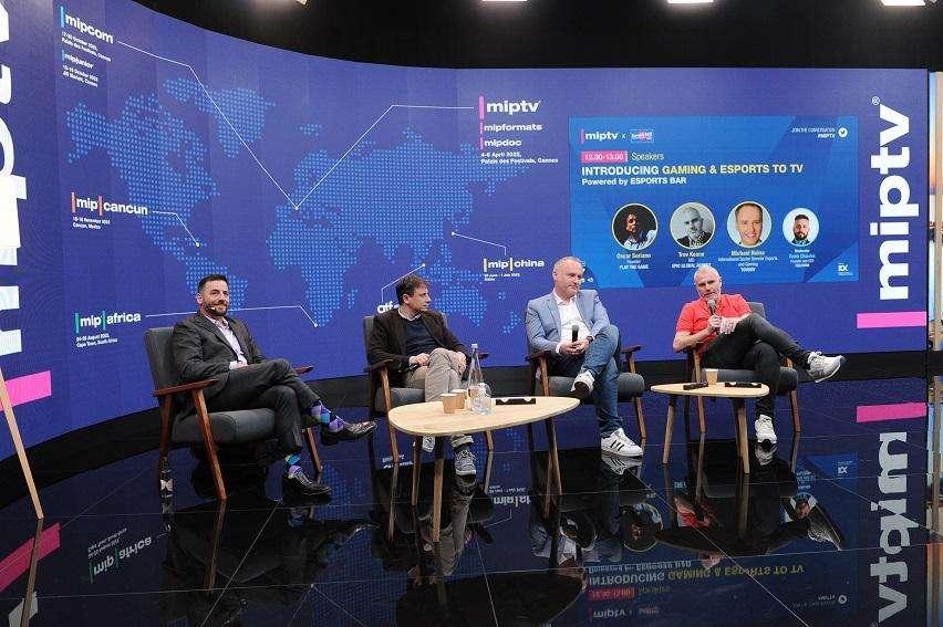 Esports BAR, conversazioni dedicate all'intrattenimento in televisione