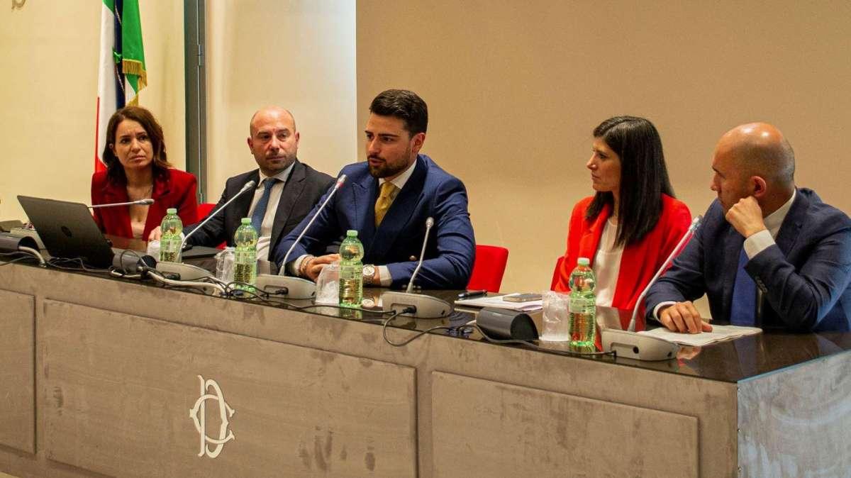 Esports in Parlamento: discussione su Sale LAN e regolamentazione competizioni esportive