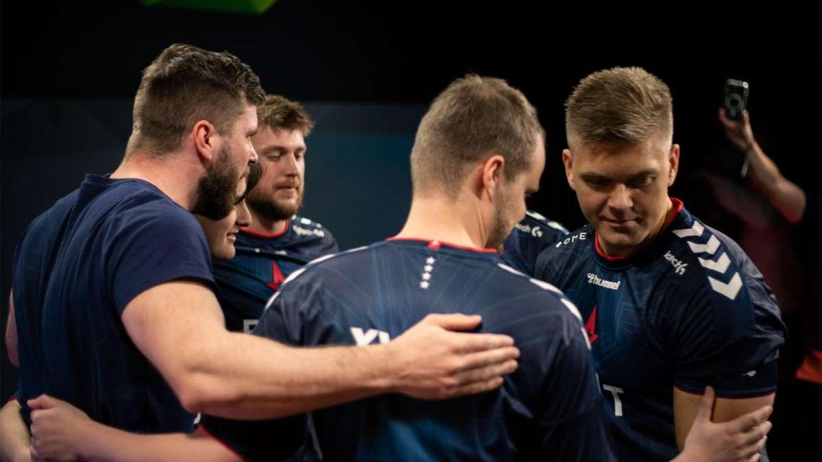 Astralis Talent, finisce l'avventura per due giocatori.
