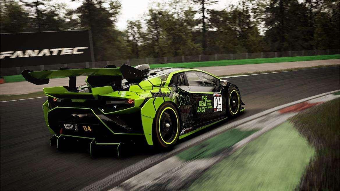 Lamborghini, C. Mastro: "Impegno e passione per le corse di Esports"
