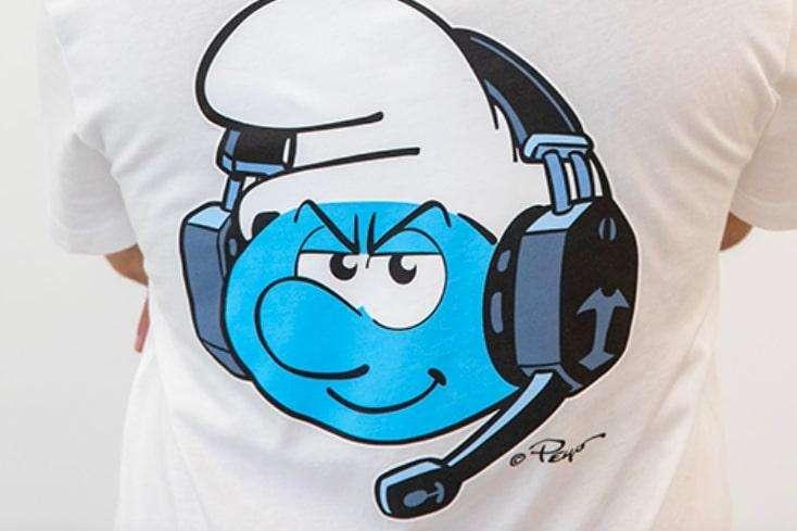 I Cloud9 presentano la nuova linea di abbigliamento ispirata ai Puffi