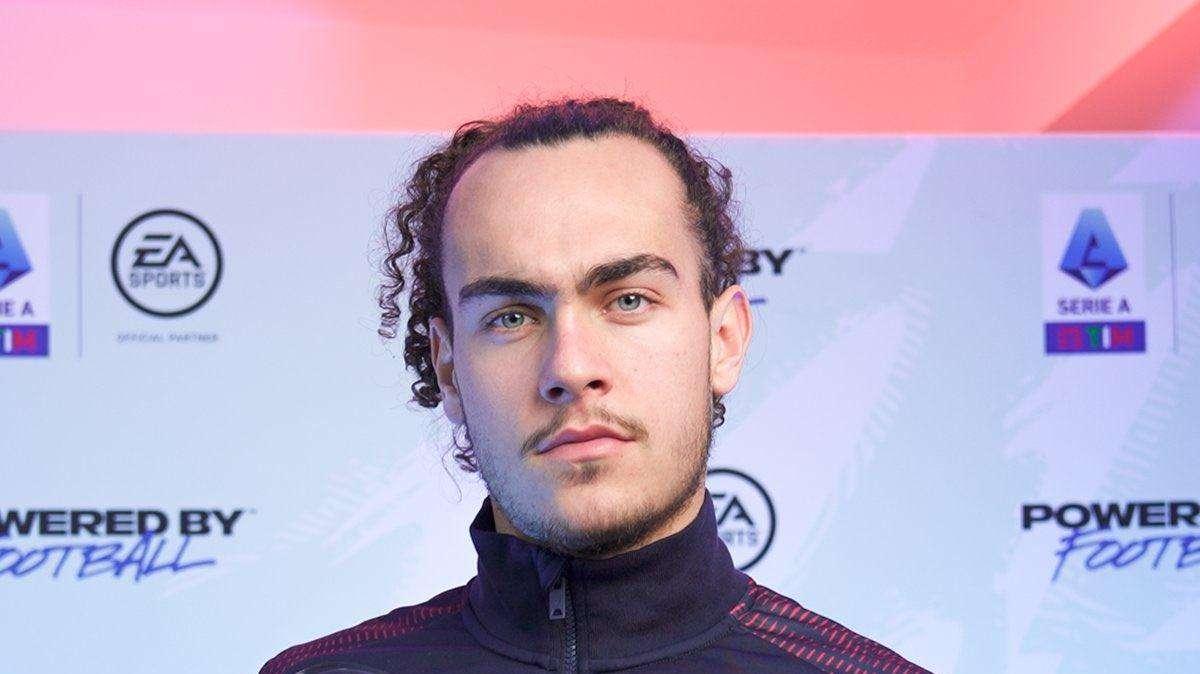 Bologna, FIFA 22 Player Tournament ad Arthur Theate