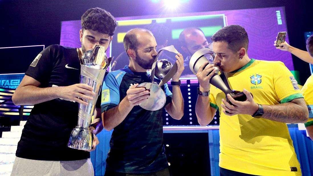 FIFAe, pronto l'annuncio della nuova stagione di esport FIFA