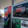 Prezzi Benzina e Diesel | Sconto già finito: i prezzi tornano a volare, il punto