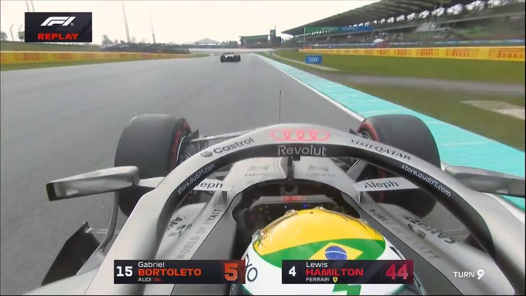F1 | Bortoleto furioso con Hamilton: Lewis non lo vede, episodio sotto investigazione