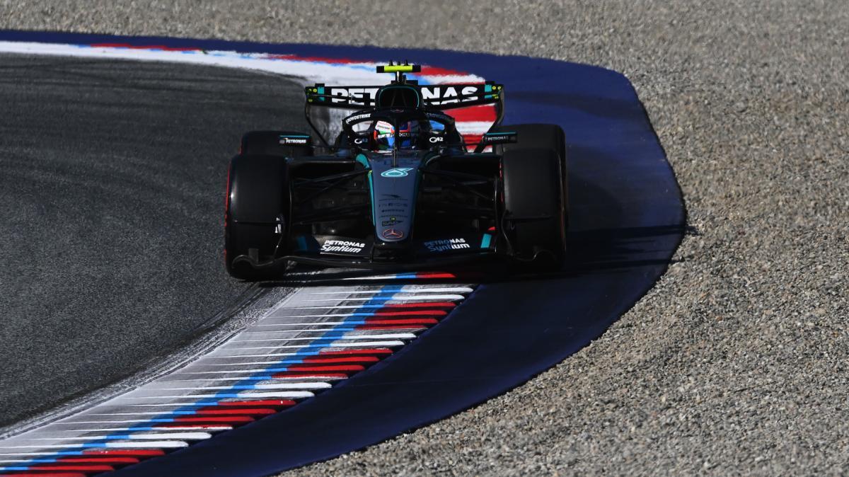 by courtesy of Pirelli