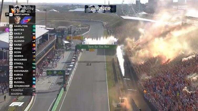 Diretta Formula 1 | Gp Olanda, che Verstappen! Mercedes a podio, ma confusi