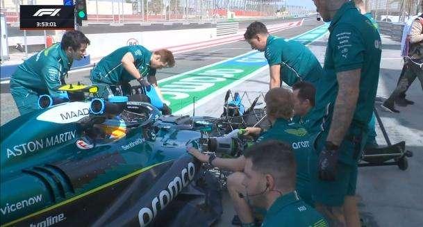 F1 | Test Bahrain, Red Bull e Aston Martin: qualche problema
