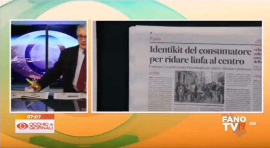 Terremoto nelle Marche | In diretta al Tg di Fano: "Io vado via", la forte scossa