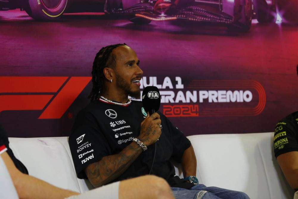 F1 | Ferrari, Briatore tra gli scettici di Hamilton: "Mi chiedo perché"