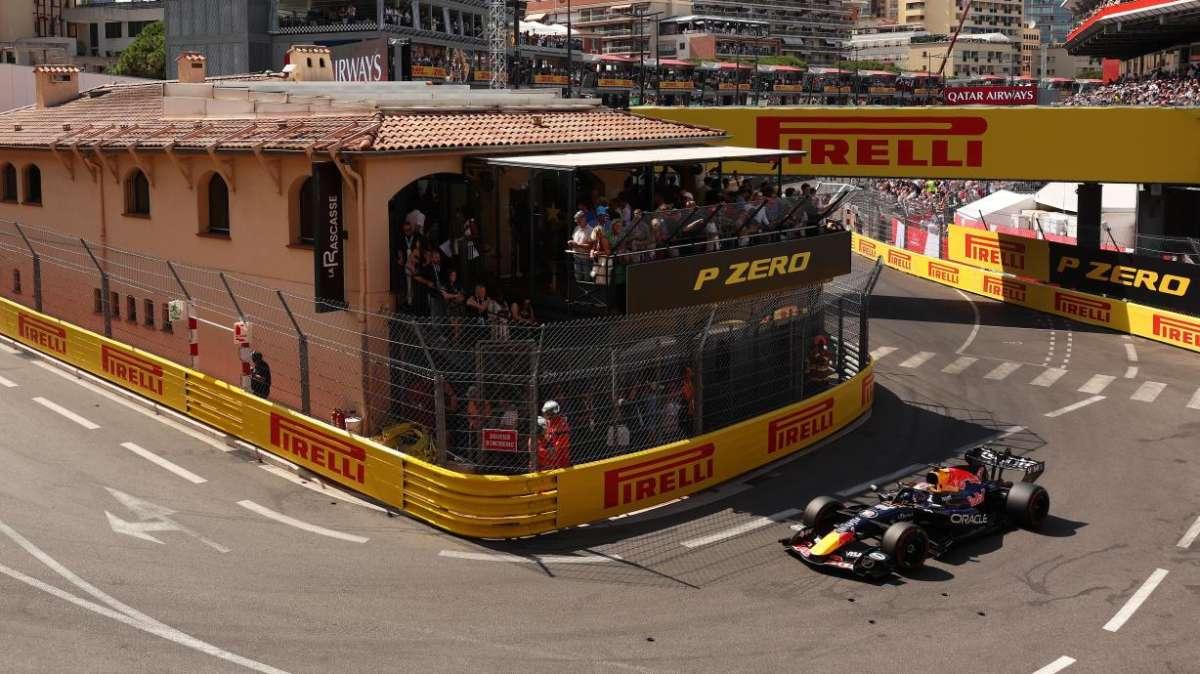 by courtesy of Pirelli