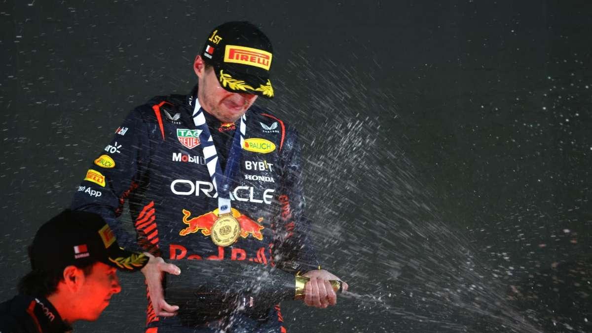F1 | Verstappen strizza l'occhio alla Mercedes e a Wolff: si avvicinano? 