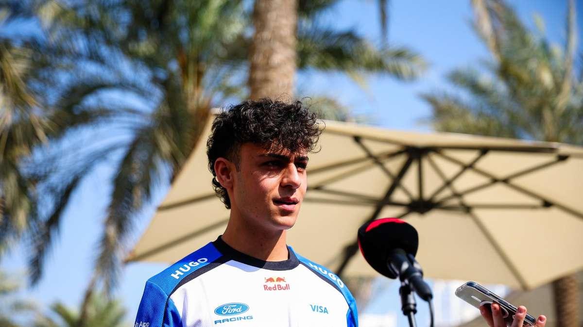 F1 | Lindblad 8° incanta al debutto con la VCARB: "Lottare con Hamilton? Incredibile, non..."
