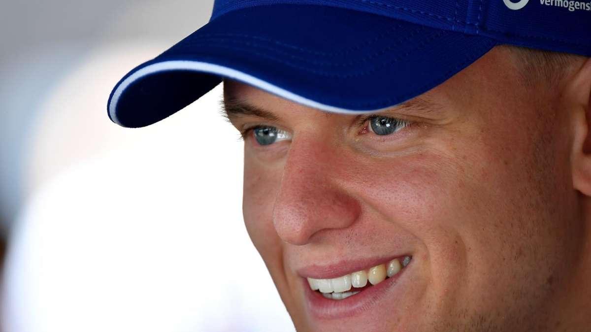 F1 | Williams, corsa a due Antonelli-Schumacher per il posto di Sargeant