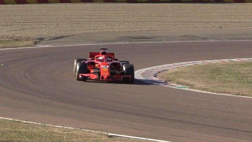 Formula 1 / Ferrari, Leclerc fa 100 giri: "Lavoro perfetto, ora tocca a Carlos"