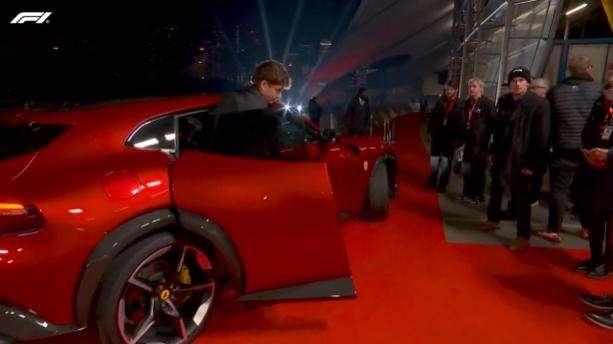 F1 | Ferrari, l'arrivo di Vasseur, Leclerc e Hamilton sulla Purosangue - VIDEO