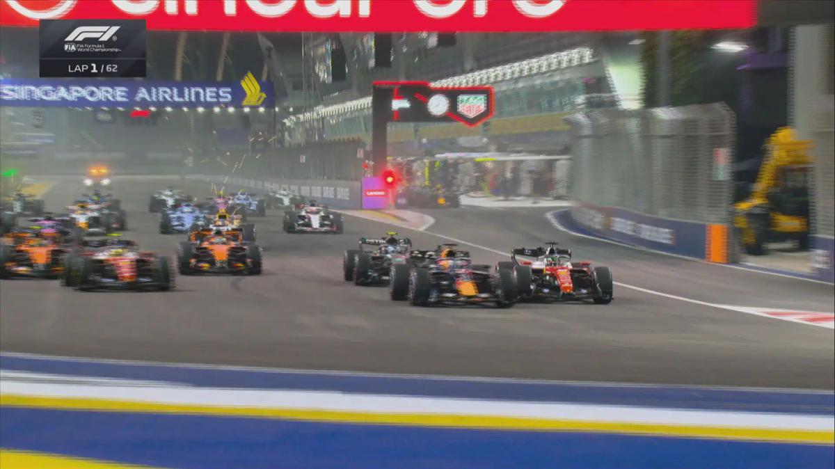 LIVE F1 | Diretta Gara GP Singapore: Leclerc attacca, difesa Verstappen