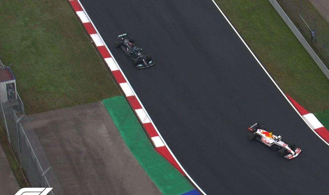 Formula 1 | Mercedes, Hamilton furioso via team radio: arrivano le scuse