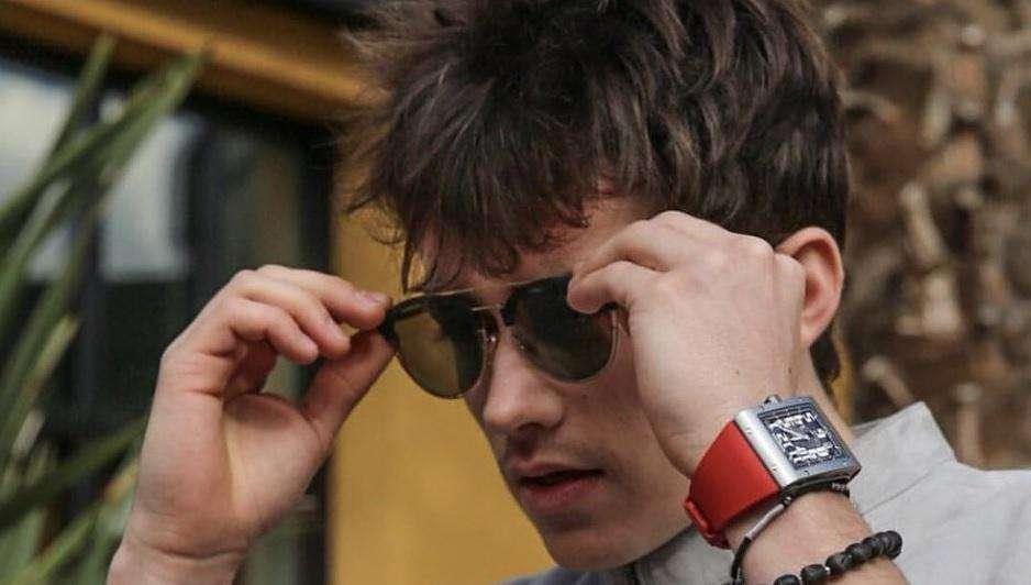 F1 / Ferrari, Leclerc copia Hamilton: apre una linea d'abbigliamento