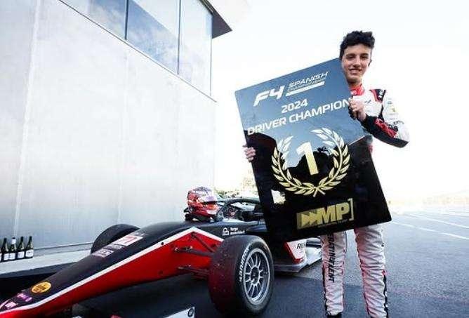 Motorsport | Mattia Colnaghi entra nel Red Bull Junior Team e correrà in F3 con MP nel 2026