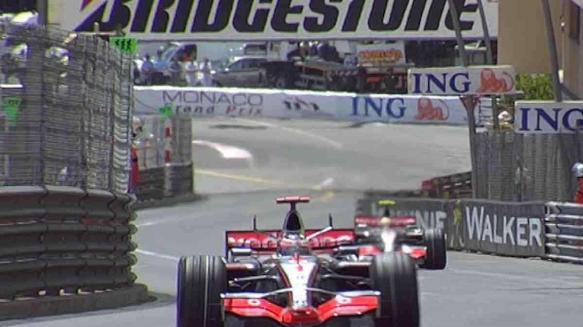 F1 News - Hamilton vs Alonso: la rivalità che nel 2007 smontò McLaren