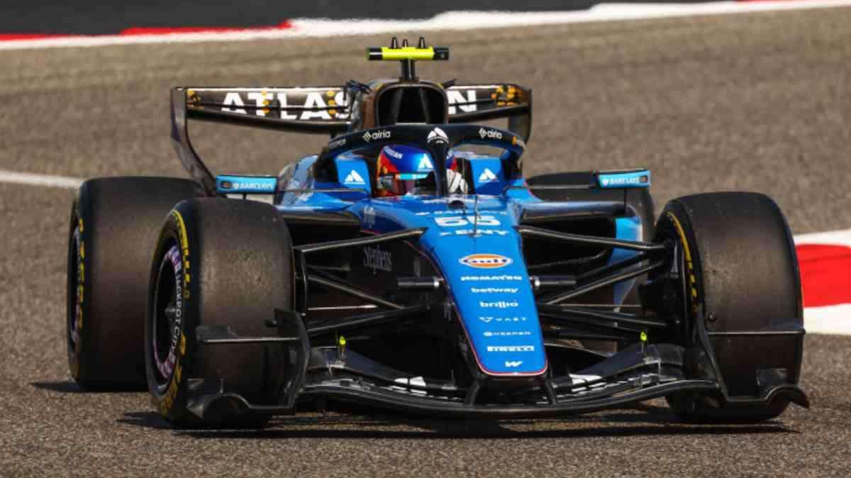 F1 | Sprint Race Cina, Williams rompe il parco chiuso: Albon parte dalla pit lane