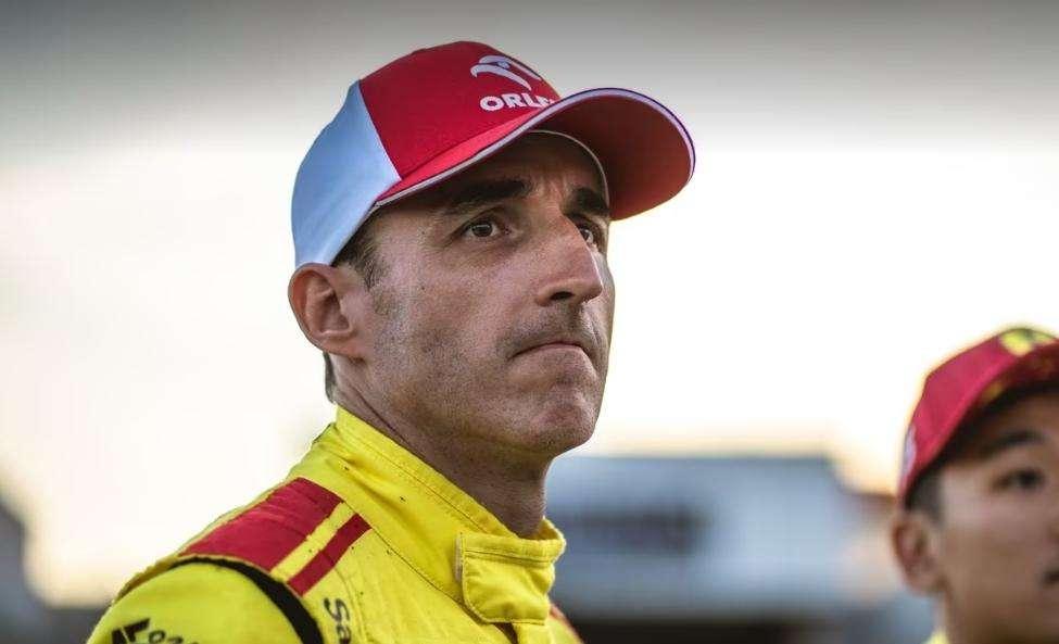 Formula 1 | Ferrari, l'attacco frontale di Kubica: "La mia mano?..."
