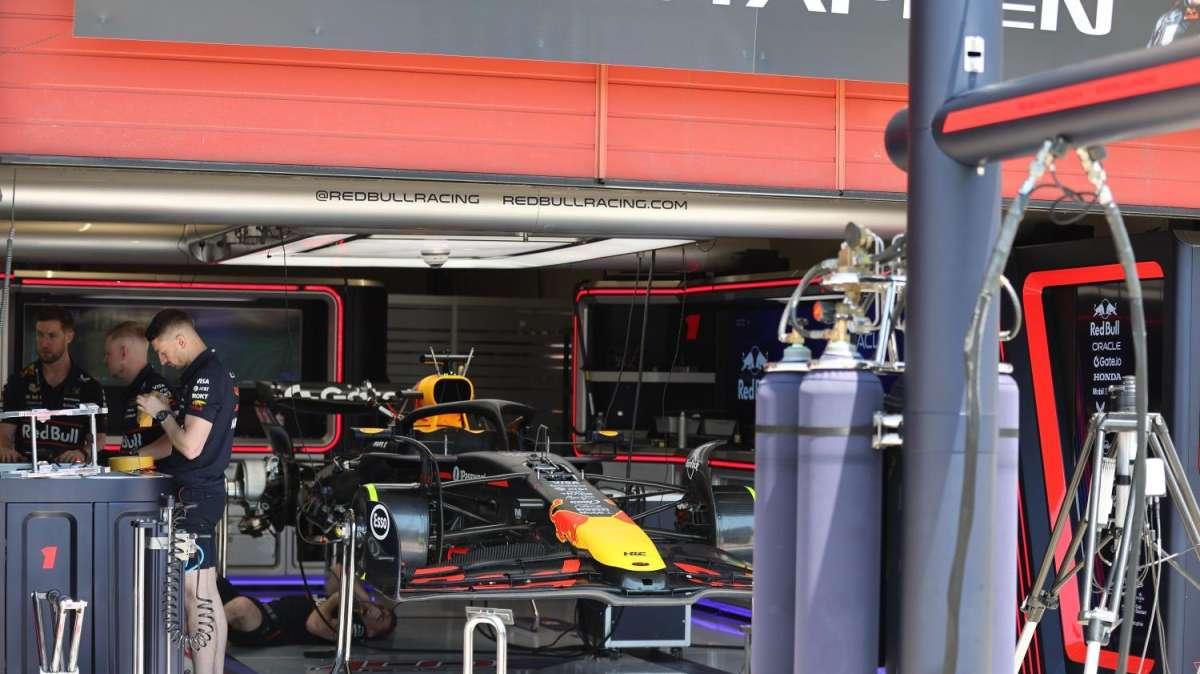 F1 | Red Bull, allarme fuga di cervelli: Chandhok e Croft invocano il "grande colpo"