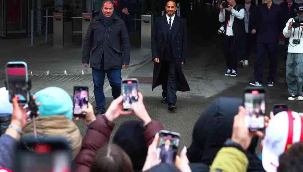 F1 | Ferrari, Hamilton è il nuovo gentleman: "Un inizio all'insegna del Drake"