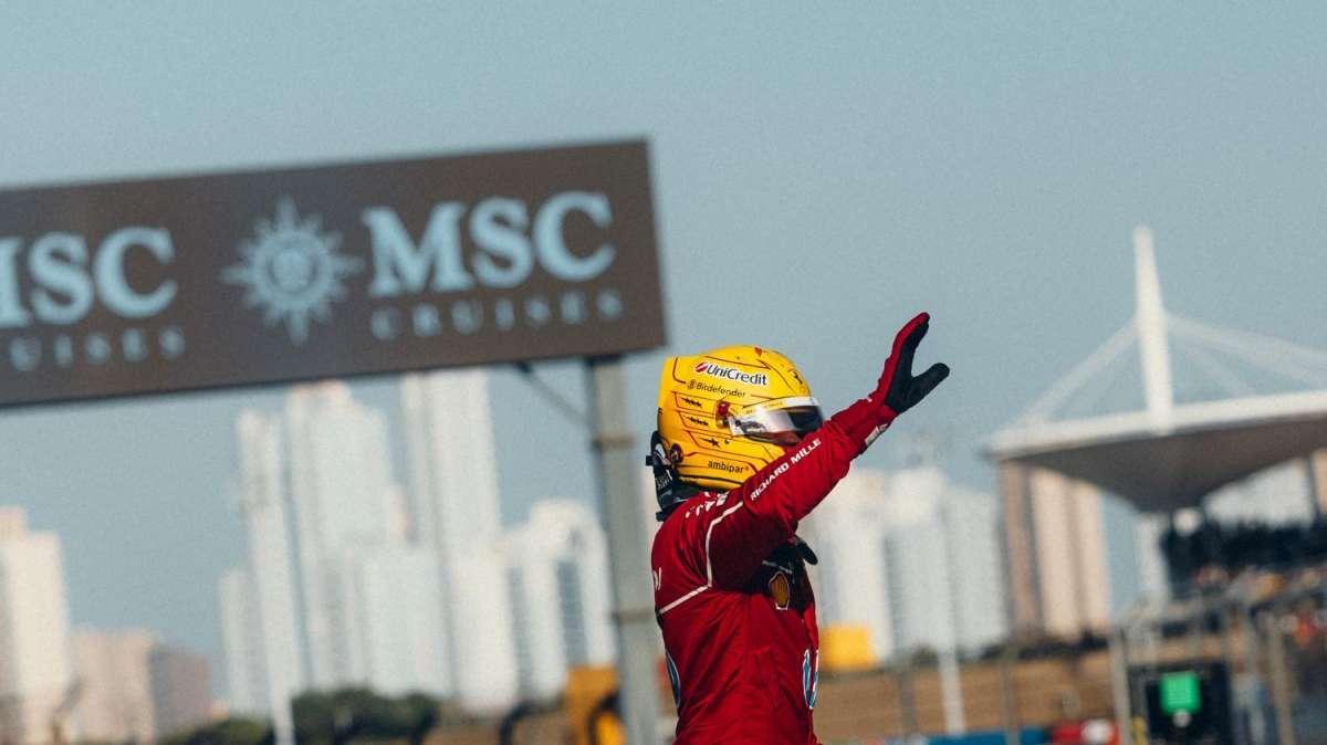 Ferrari, Hamilton compie 41 anni. Riflessione e nuova energia: le sue parole