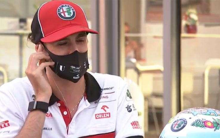 F1 / Alfa Romeo, Giovinazzi ricorda Maradona: "La magia del calcio..."