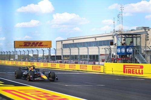 F1 | Bobbi spiega come Verstappen difende: "Si muove tardi e quindi..."