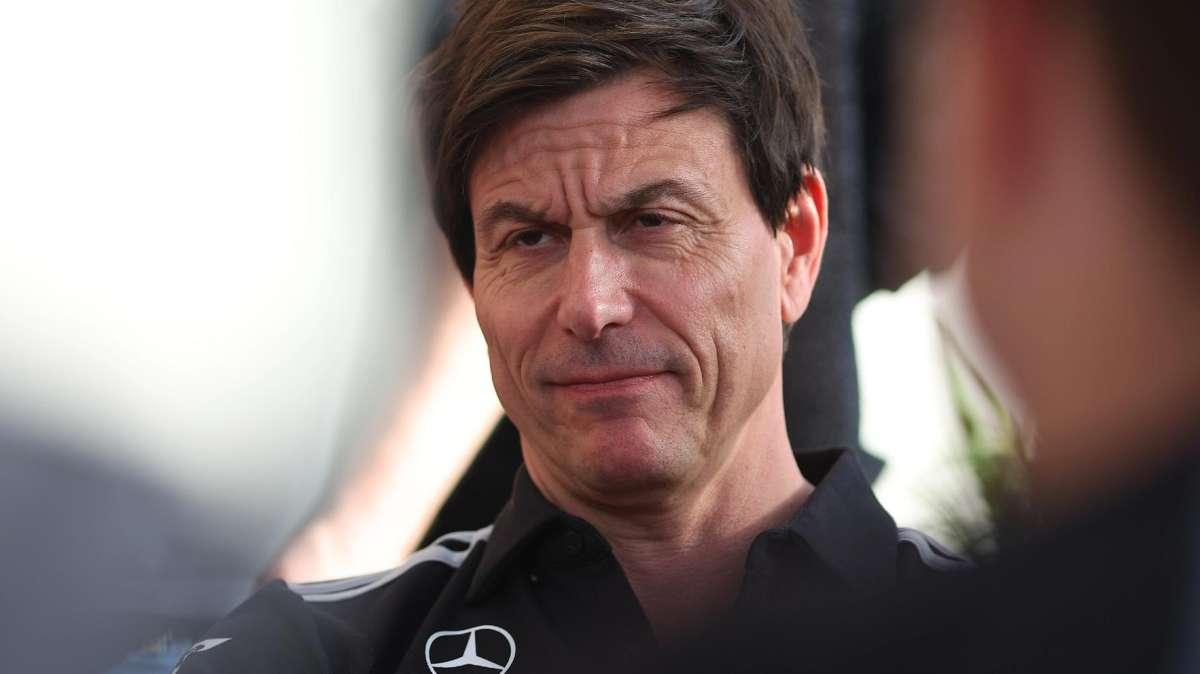 F1 | Mercedes sotto attacco, Wolff smonta il complotto benzina e lancia la sfida Mondiale