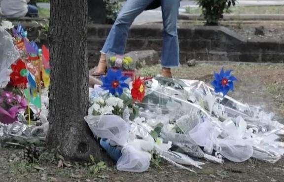 Roma | Gli YouTuber continuavano a filmare mentre Manuel era morto