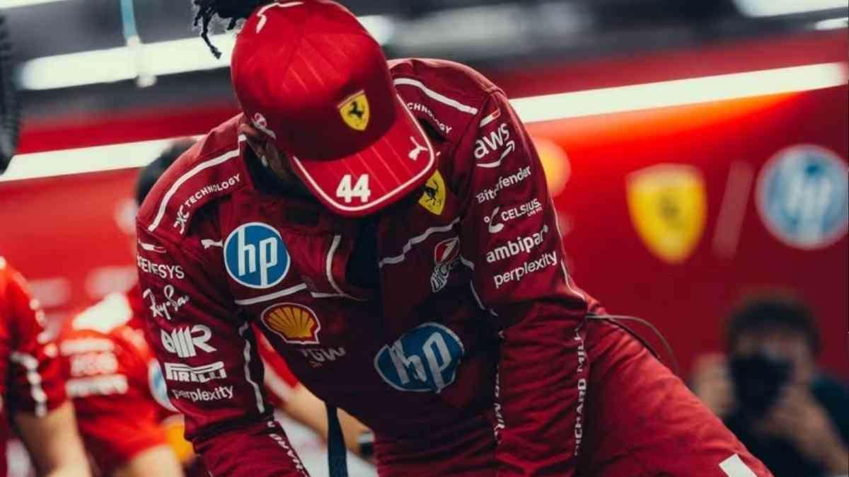 F1, FP1 Singapore, come sta Hamilton? L'umore del pilota Ferrari